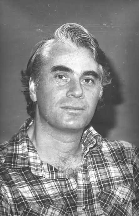 Robert Nozick.png